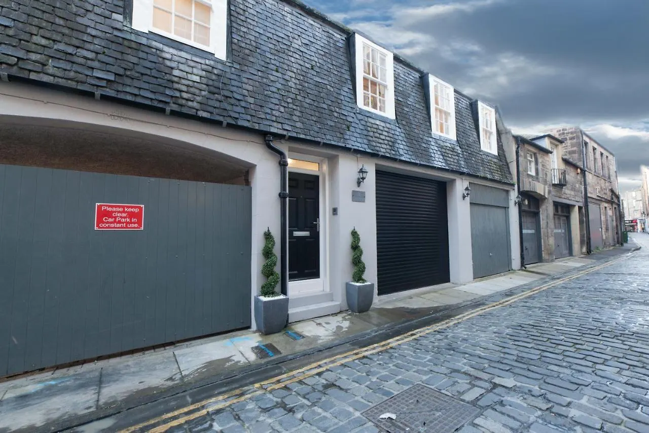 Queensferry Street Lane - Fantastic 2 Bedroom City Centre Mews House With Free Secure Parking! إدنبرة المملكة المتحدة