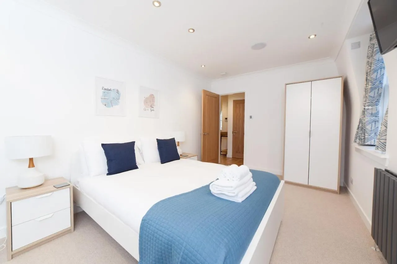شقة Queensferry Street Lane - Fantastic 2 Bedroom City Centre Mews House With Free Secure Parking! إدنبرة